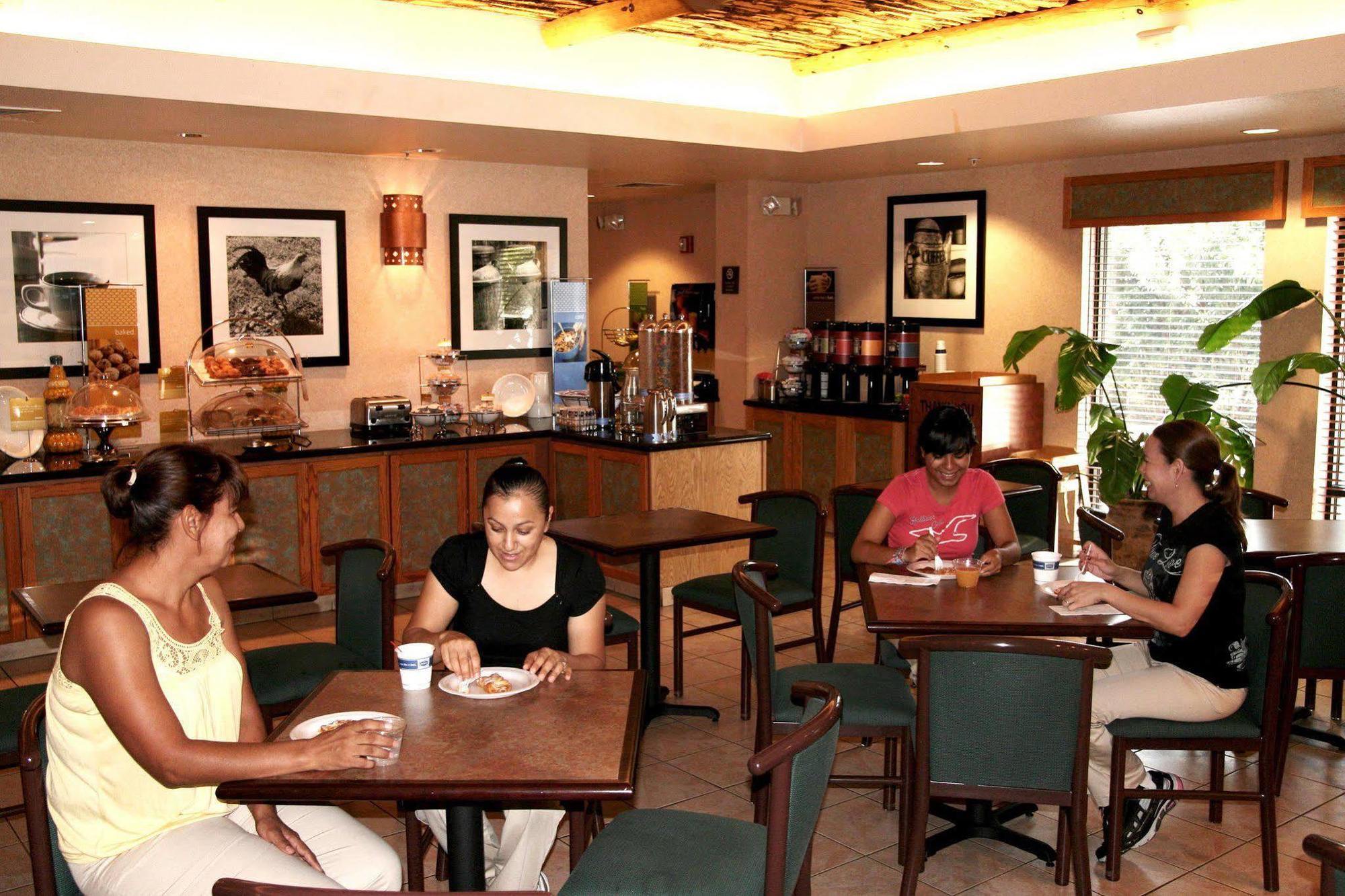 Hyatt Place Tucson Central Restaurant foto