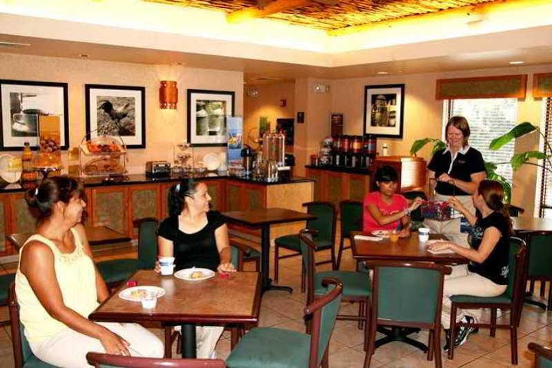 Hyatt Place Tucson Central Buitenkant foto